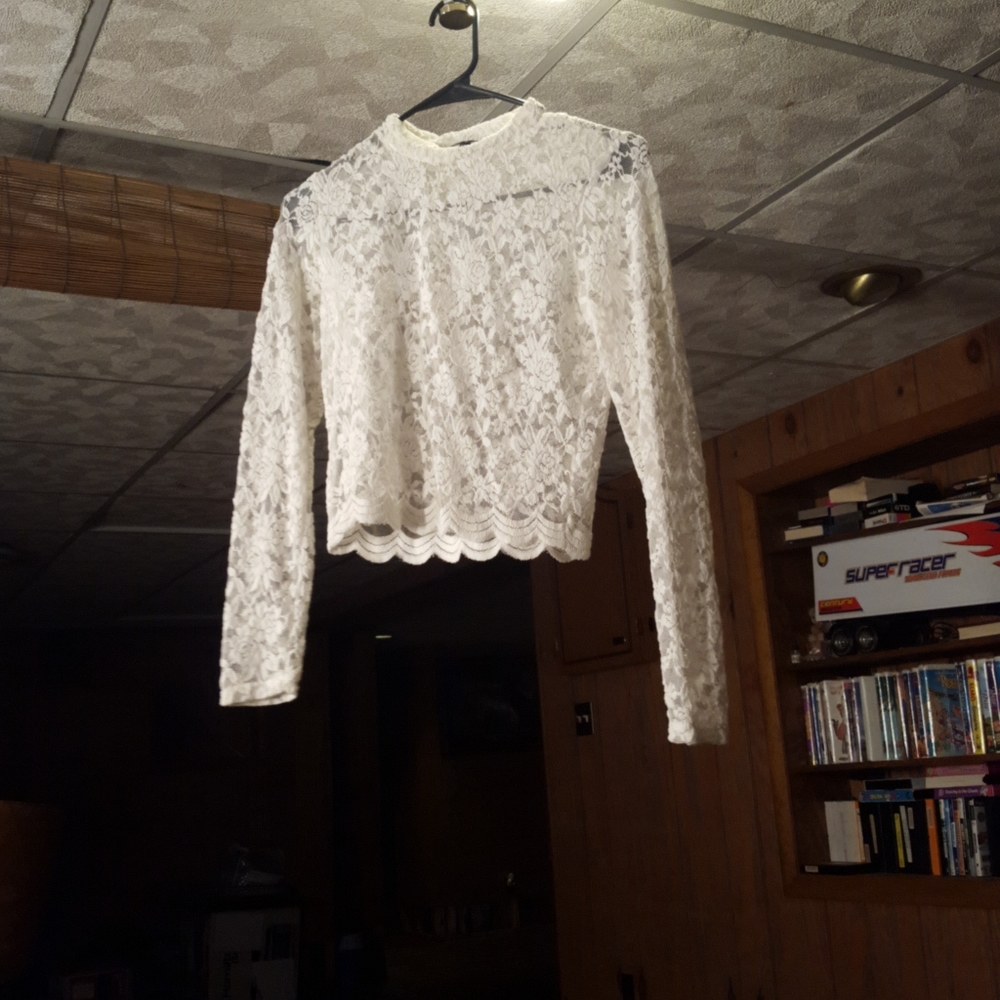 White see thru crop top